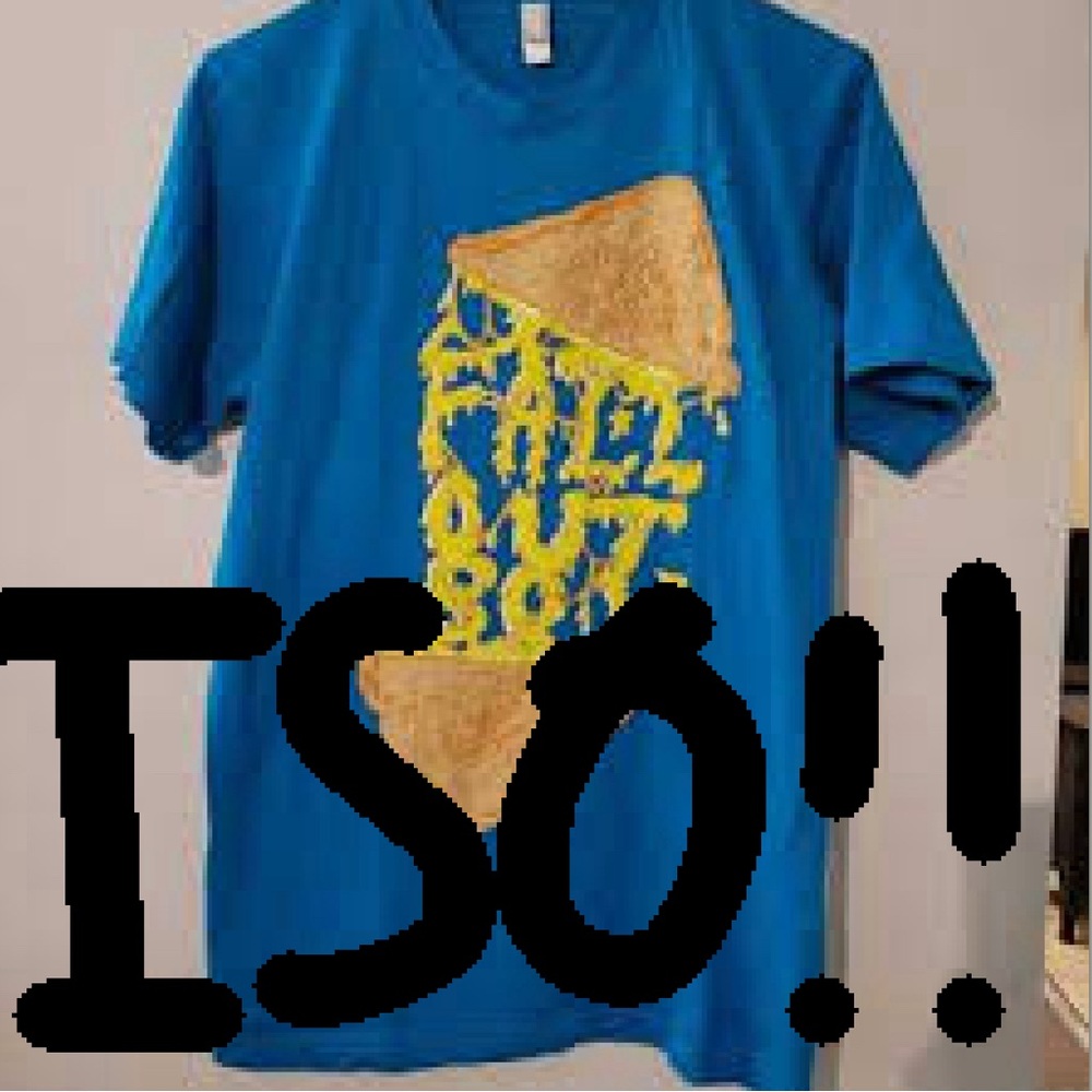Vintage fall out boy shirt probably from folie a duex area or infinity on high